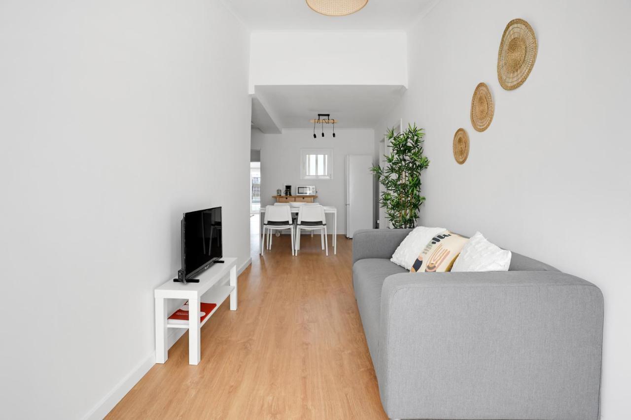 Sunny 2 Bedroom Apartment In Almada - Balconies With River View Exterior foto